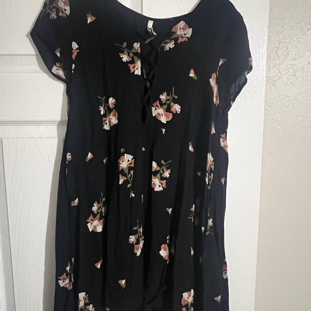 Amuse Society Black Floral Cap Sleeve Mini Dress